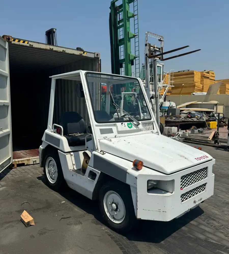 Toyota-Towing-Tractor-4